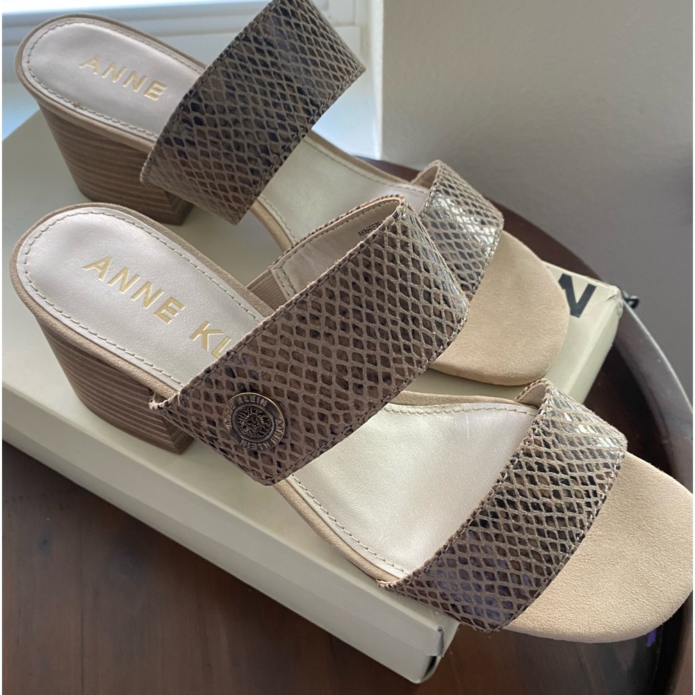 Anne Klein Akbreeze Sandal